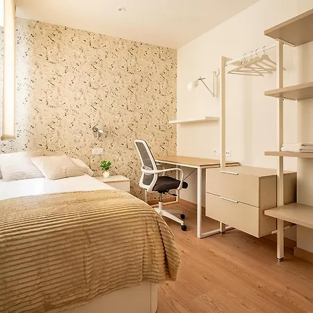 Apartamento Turistico Con Terraza 5 Personas, Lapera