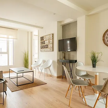 Apartamento Turistico Con Terraza 5 Personas, Lapera Apartment *